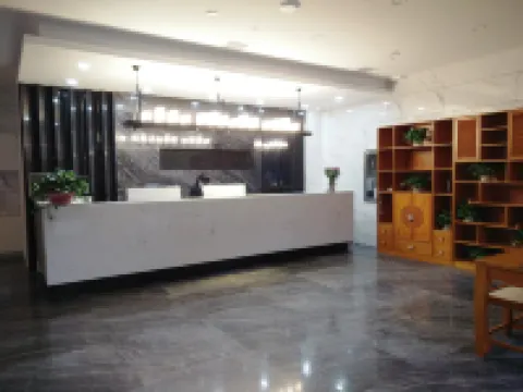 Yayi Serviced Apartment (Changchun Haikou Road Subway Station China-Japan Friendship Hospital)