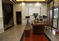 Xianhua Farmhouse