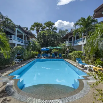 Ya Nui Resort Отели рядом с достопримечательностью «Мыс Промхтеп»