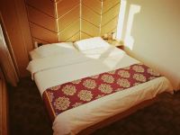 敦化泰格酒店 - 普通大床房