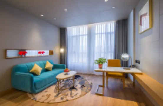 長春櫻桃ホリデイホテル