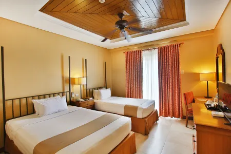 Crown Regency Prince Resort Отели в г. Боракай