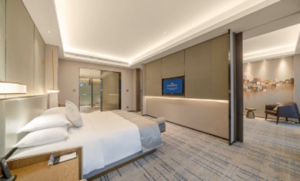 HOWARD JOHNSON DOWNTOWN HOTEL CHONGQING