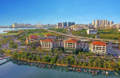 海口悅璽海景飯店（萬綠園雲洞圖書館店）