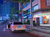 泊客仕家精品公寓(广州汉溪长隆地铁站店) - 酒店附近