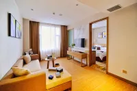 Jinbaiyi  international hotel Các khách sạn ở Khu Longgang