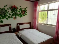 Zhongwei Shazhou Farmhouse