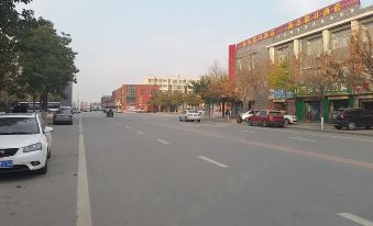 Helan Fuxu Business Hotel