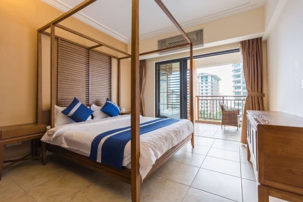 三亚湾椰子林海景度假公寓