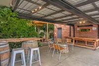 Pleasant Way River Lodge Hotels in Kangaroo Valley