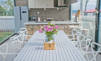Beijing Xiangli Xiangju Guanshan Xiaoyuan Homestay