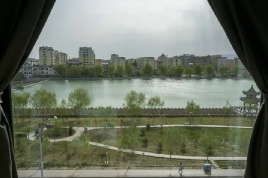 Hexi Corridor Grand Hotel