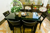 Shengshi Huayuan Guesthouse