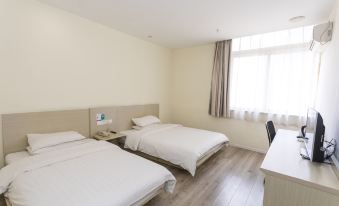 Pebble Motel (Kunshan Golden Eagle International Qianjin Middle Road)