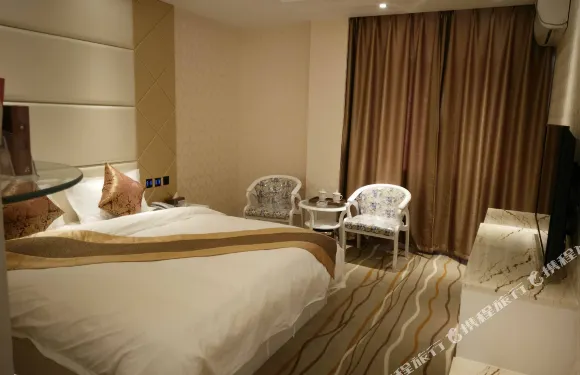 楚雄姚安嘉華大酒店