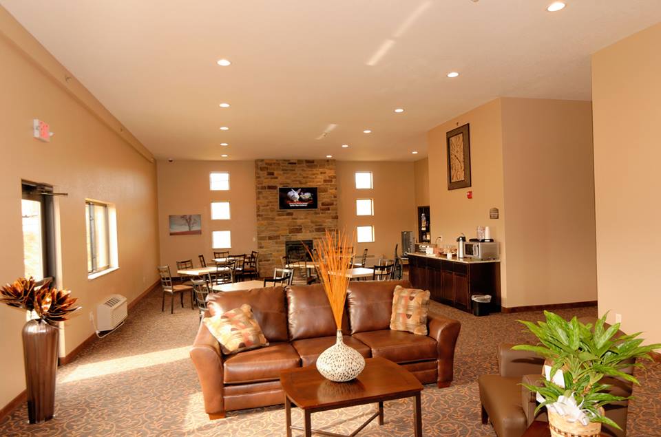 Cobblestone Inn & Suites - Denison - Oak Ridge