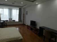 青岛海之港酒店式公寓 - 精致大床房