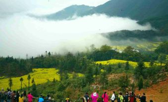 Lingshang Farmhouse