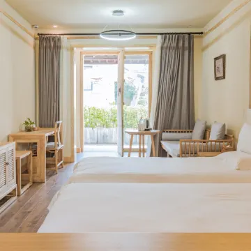Vanwind Inn Отели рядом с достопримечательностью «Храм Линь Ань»