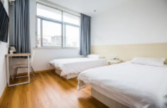 Haitian Hotel (Zhoushan Shenjia Branch)