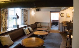 The Bluebell Inn and Lodge