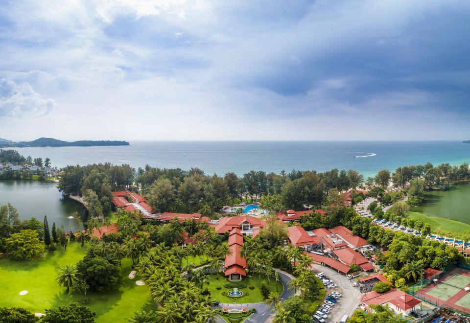 hotel overview picture