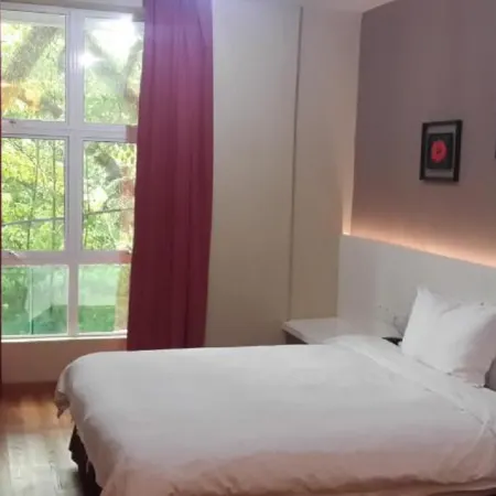 Avida Hotel