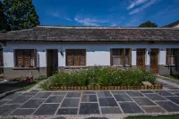 Ranhou Guesthouse Các khách sạn gần Fangsheng Bridge