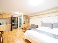 泉州摩天轮精品酒店式公寓 - 优雅大床房