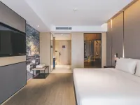 Atour Hotel Xianlinhu Subway Station Xianlin Avenue Hotels in Jurong