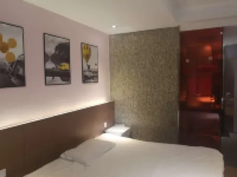 Taosheng Yiju Business Hostel