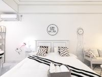 上海FEIFEI公寓 - 温馨艺术一室大床房