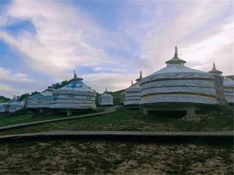 Long County Guanshan Xiduri Yurt