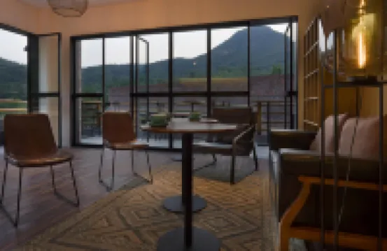 Laogongbing Hotel - Bjergudsigt