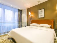 唐岛酒店(西安绿地笔克会展中心店) - 阳光复式大床房