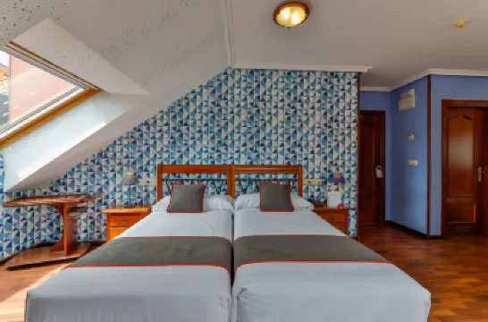 Hotel Puerto de Candás Hotels in 