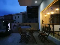 Yixiang Banhai Hotels in Naqing Peninsula Geological Ocean Park