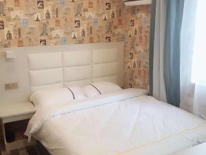 Zhengzhou 31st Yong Guest Room (Huiji Wanda North University Town Shop)