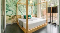 Sanyou Mountain House Hotels in Huixian