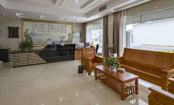 Yuyao Golden Sunshine Business Hotel