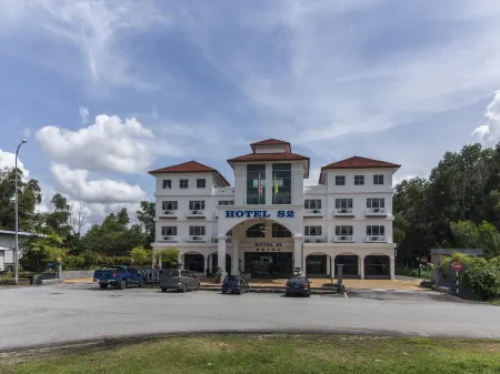 S2 Hotel