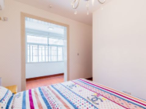 上海小涛之家特色民宿 - 舒适大床房