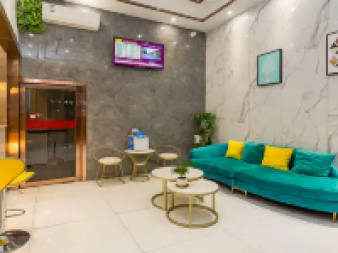 Duyun Poly Hotel (Passenger Terminal) Hotels in Duyun