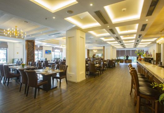 웨스트레이크 호텔 & 레조트 빈 푹 호수 전망