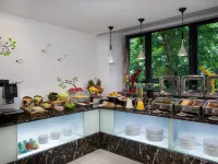Suzhou Citadines Xinghai Apartment Hotel Hotels near Ligong Dam