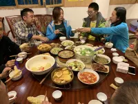 Danba Jiarong Renjia Inn