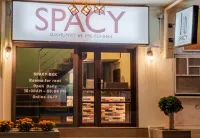 Spacy BKK Các khách sạn gần Regent Home 9 Condo