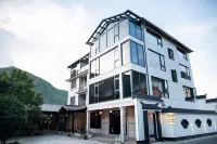 Anji Dongsha Lake Farm Stay