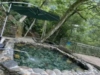 Longsheng Hillside Homestay (Wenquan Tourism Resort Fengyu Bridge)