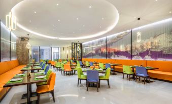 Hampton by Hilton, LingPing High Speed Railway Station, Hangzhou